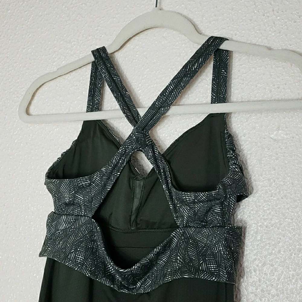 Lululemon Athletica Wrap It Up Tank Leaf Print Twist Jazzy White Gator Green 6 - Picture 10 of 17